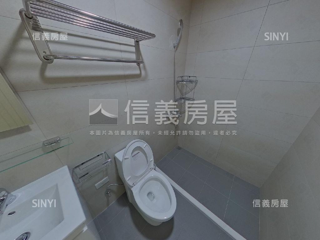 仁愛公園美裝三樓房屋室內格局與周邊環境
