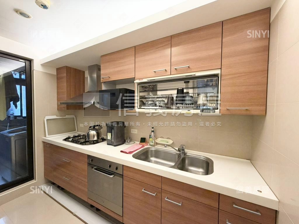 忠泰建設面樹海景觀大三房房屋室內格局與周邊環境