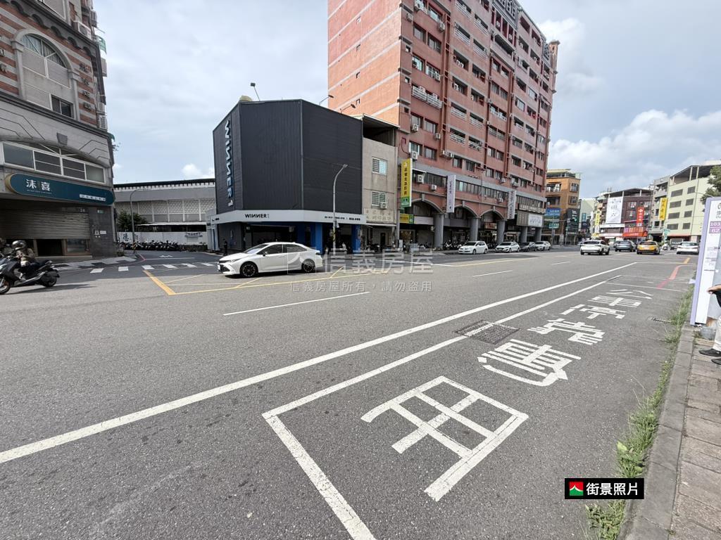 嚴選東區５房附平車房屋室內格局與周邊環境