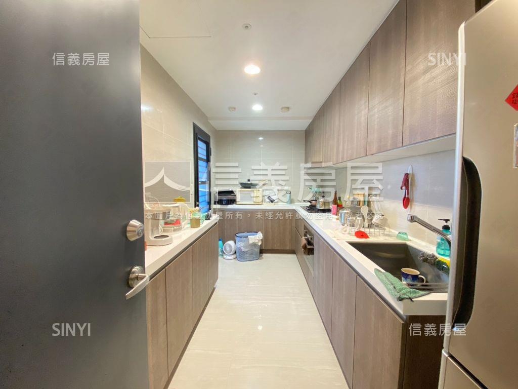專任新案‧歌劇苑‧美學房屋室內格局與周邊環境