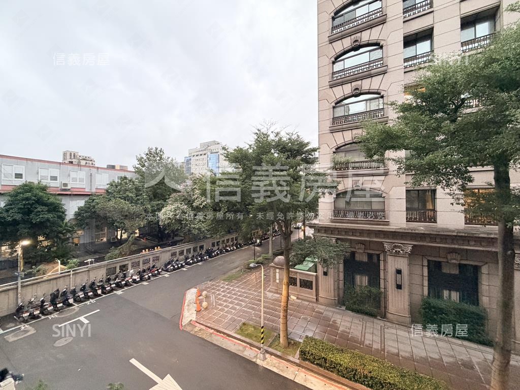 中正國小一層一戶四面採光房屋室內格局與周邊環境