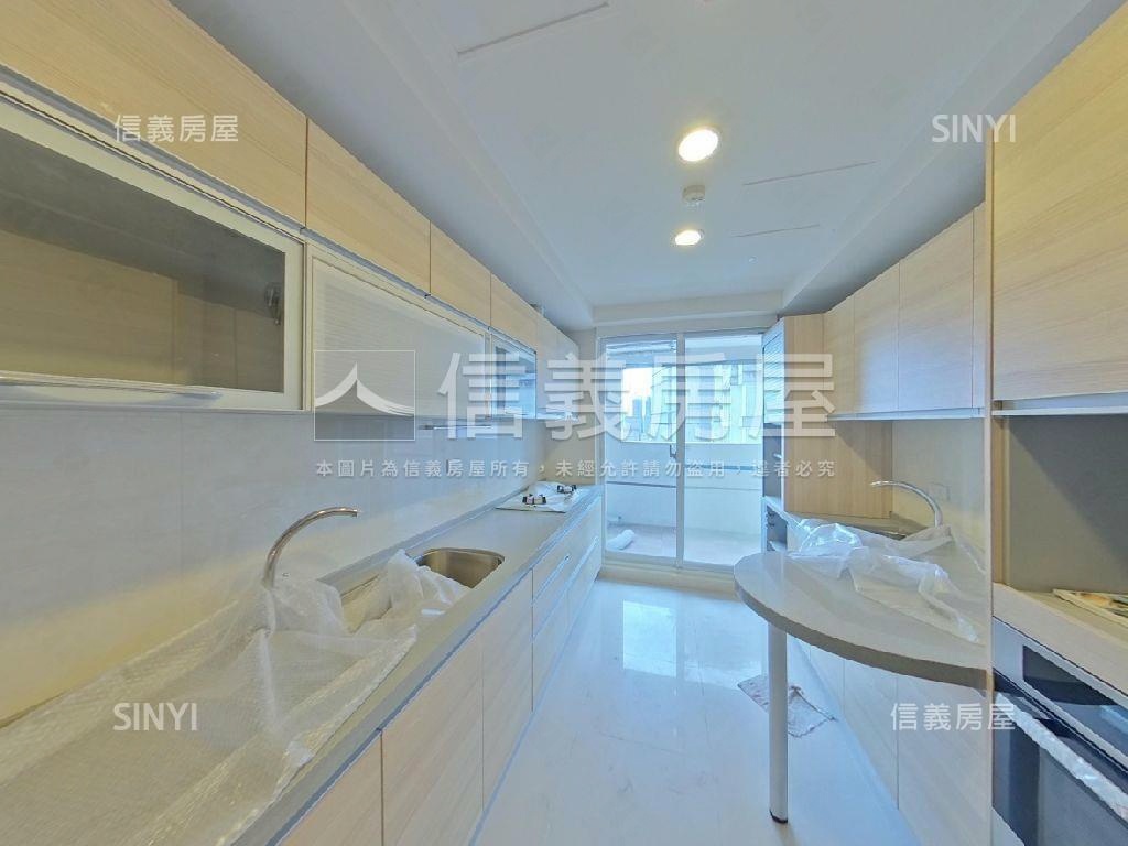 玉上園尊爵好住家房屋室內格局與周邊環境