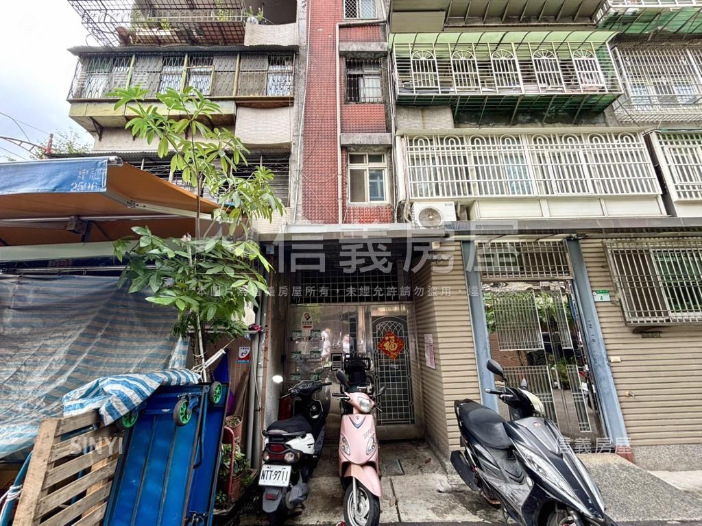 艋舺大道邊間２樓４房美寓房屋室內格局與周邊環境