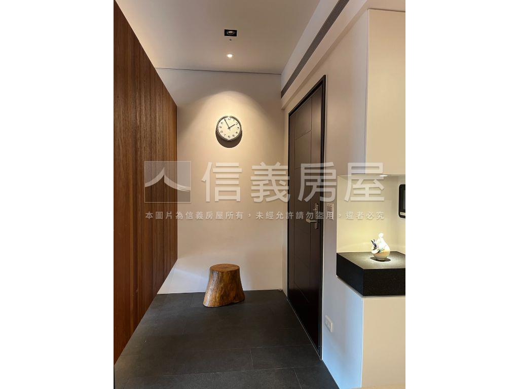 品味名邸－校園樹景萬花園房屋室內格局與周邊環境