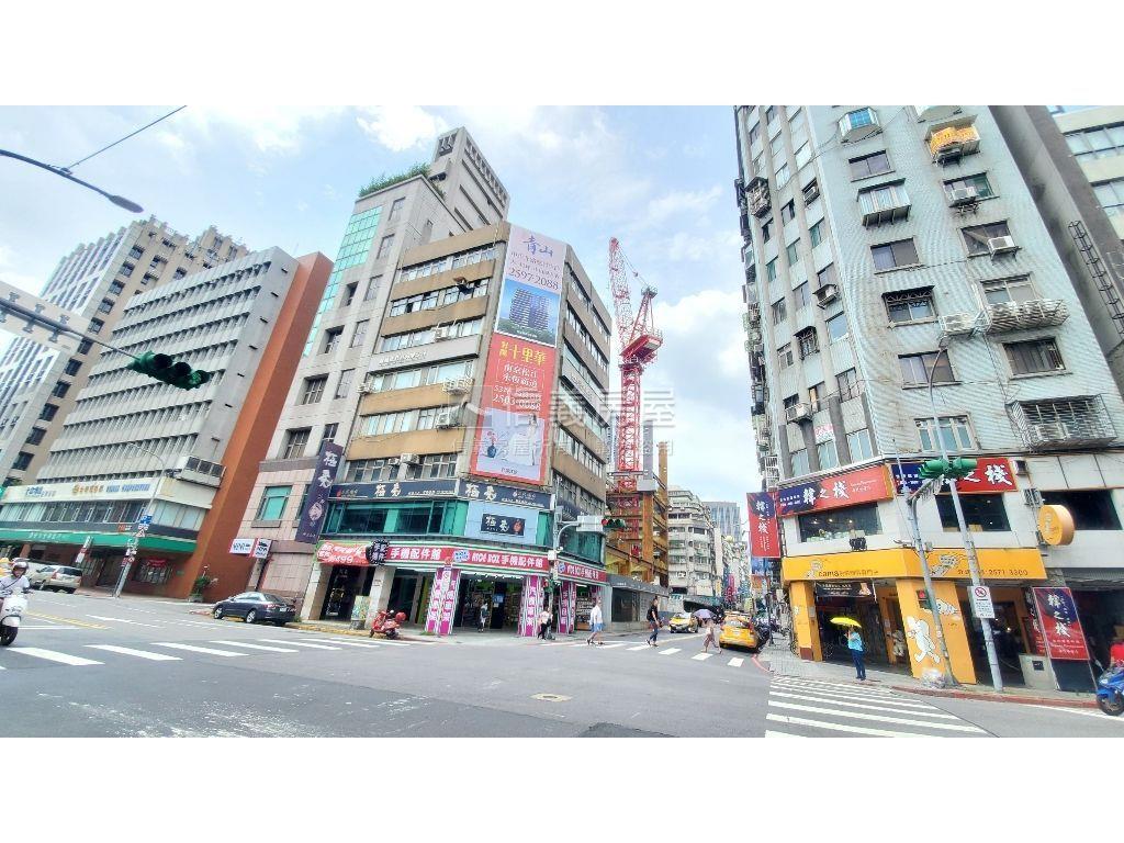 ★黃金三角雙店面★房屋室內格局與周邊環境