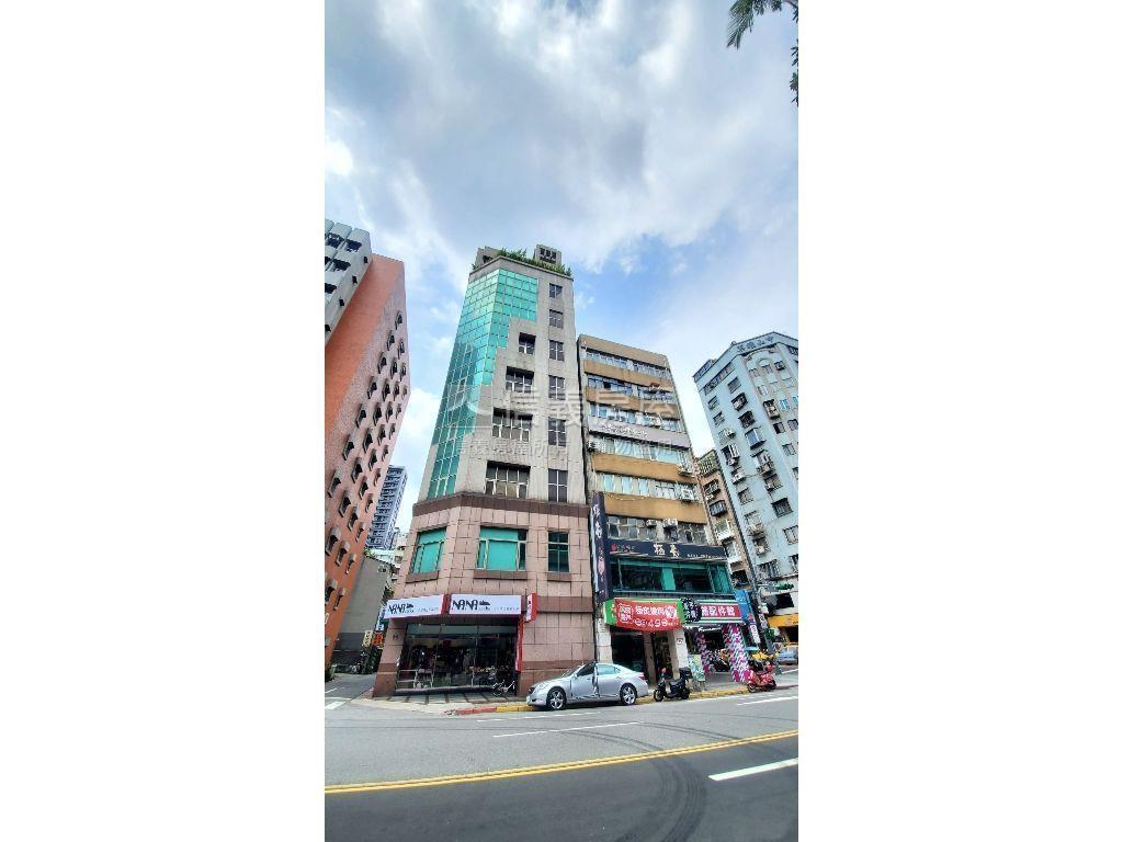 ★黃金三角雙店面★房屋室內格局與周邊環境