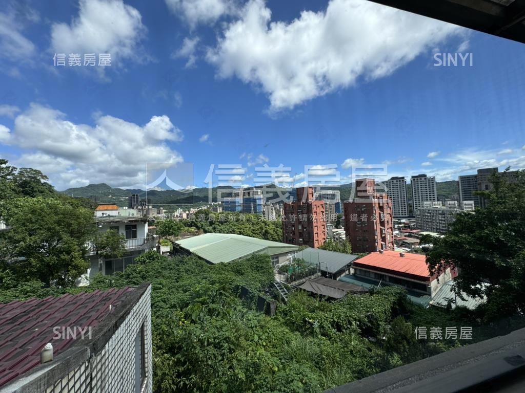 優選★再興名人車庫透天房屋室內格局與周邊環境