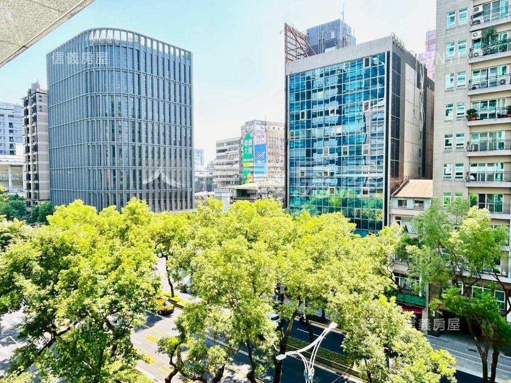 明日綻稀有兩房房屋室內格局與周邊環境