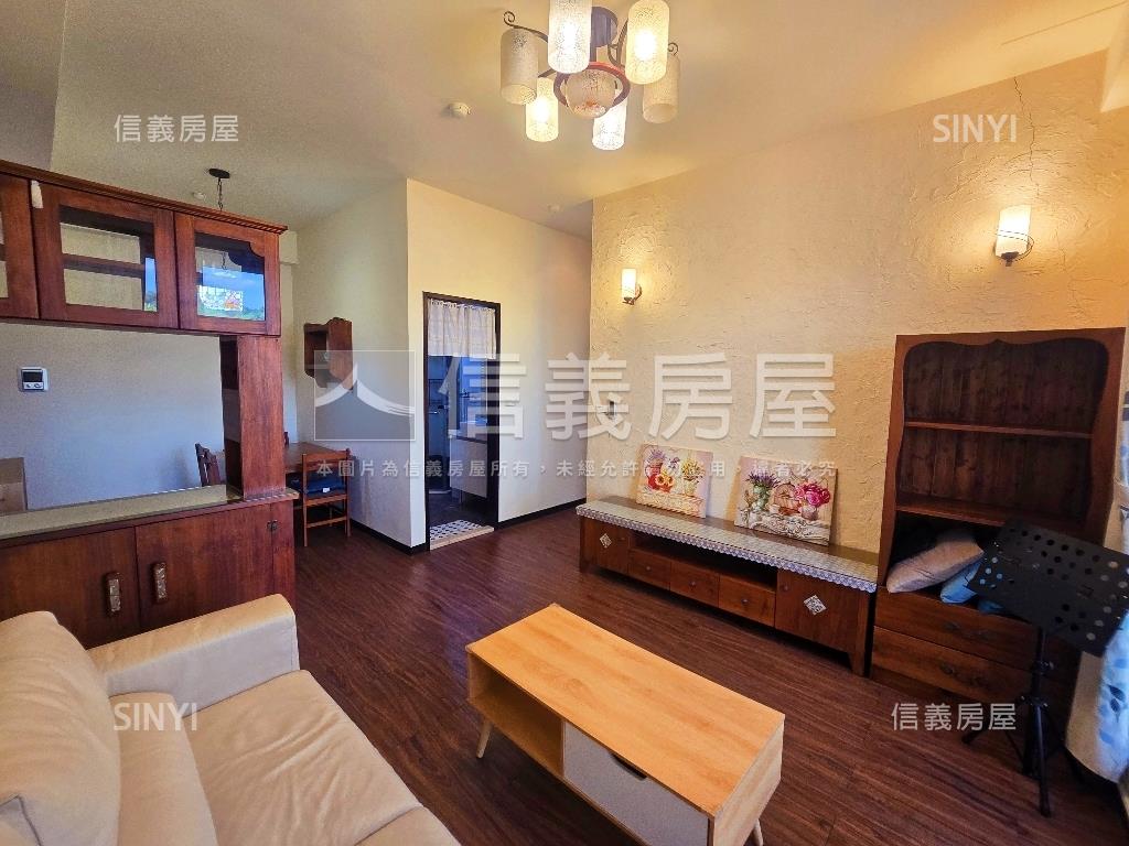 香朵邊間溫馨兩房房屋室內格局與周邊環境