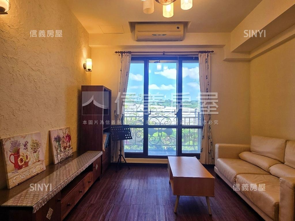 香朵邊間溫馨兩房房屋室內格局與周邊環境