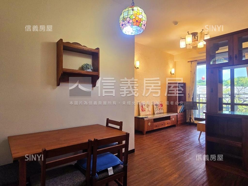 香朵邊間溫馨兩房房屋室內格局與周邊環境