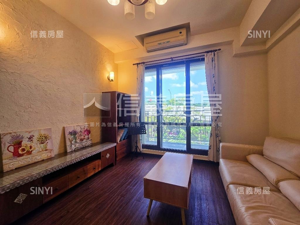 香朵邊間溫馨兩房房屋室內格局與周邊環境