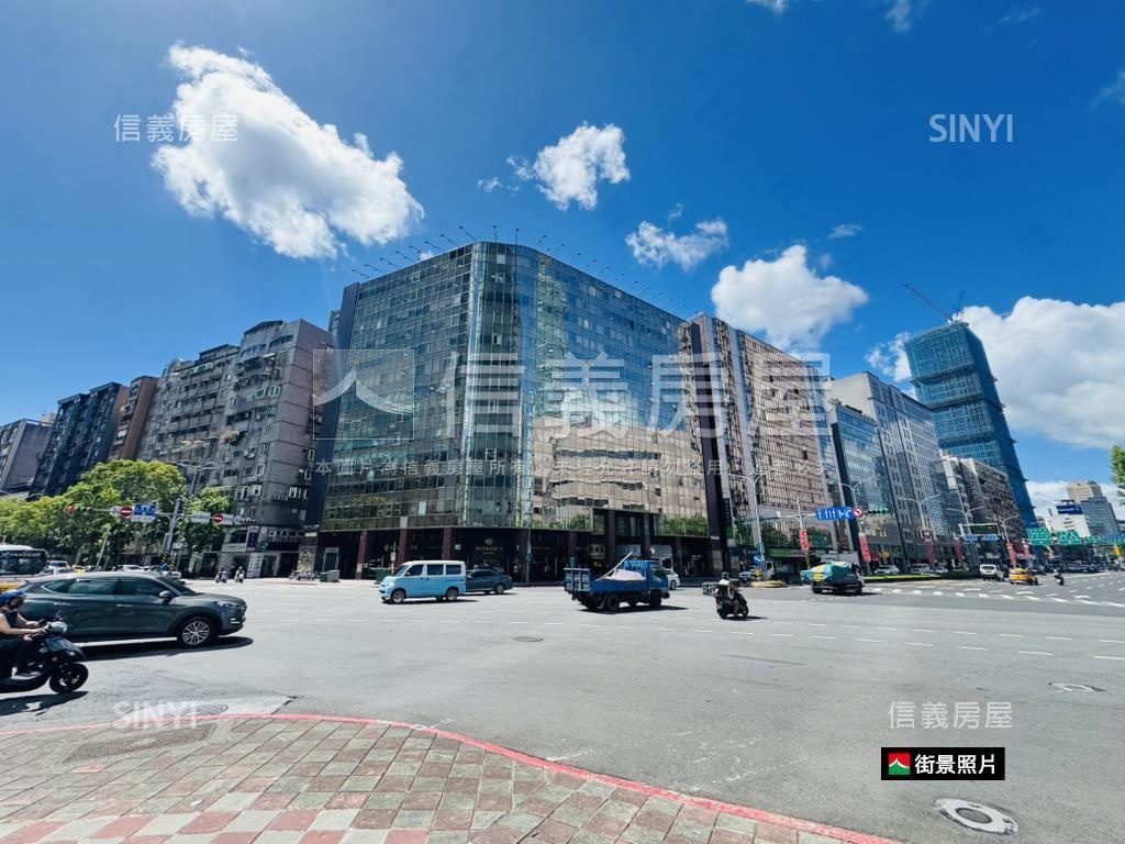 新案★巨龍大廈★住辦房屋室內格局與周邊環境