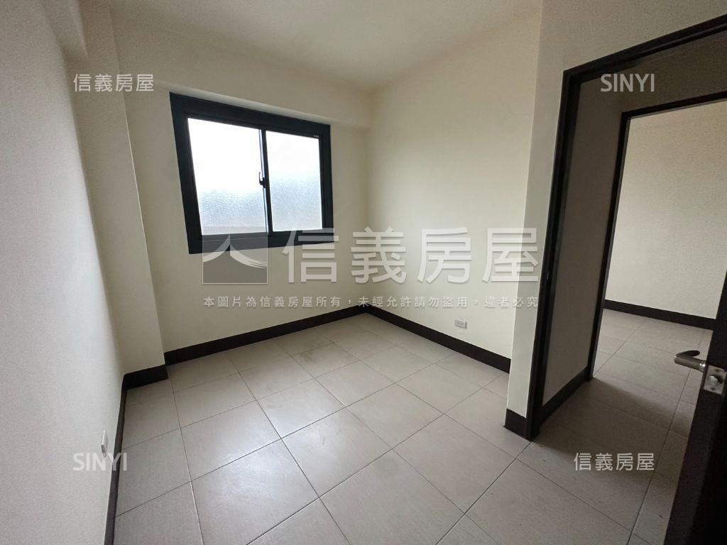 東區三房重新裝潢公寓房屋室內格局與周邊環境