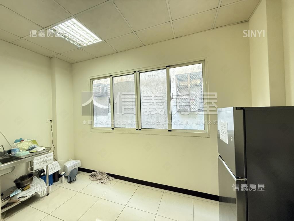 西區大同街透店★公益路旁房屋室內格局與周邊環境