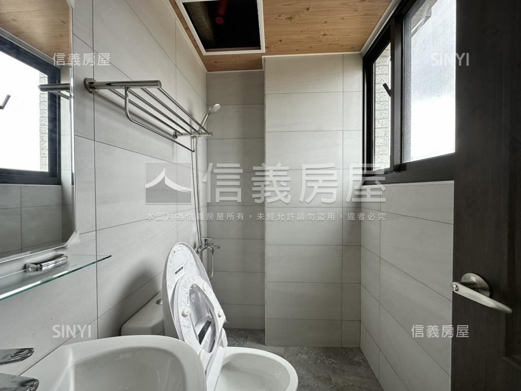 專任！近交流道全新別墅房屋室內格局與周邊環境