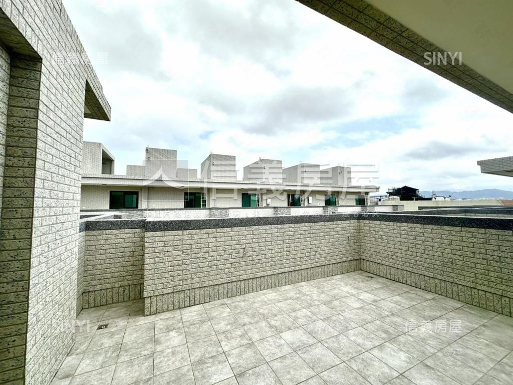 專任！近交流道全新別墅房屋室內格局與周邊環境