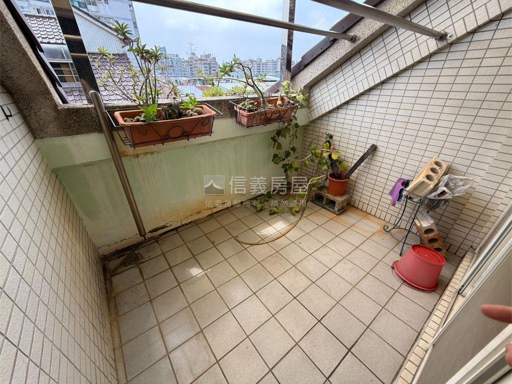 龍邦皇家房屋室內格局與周邊環境