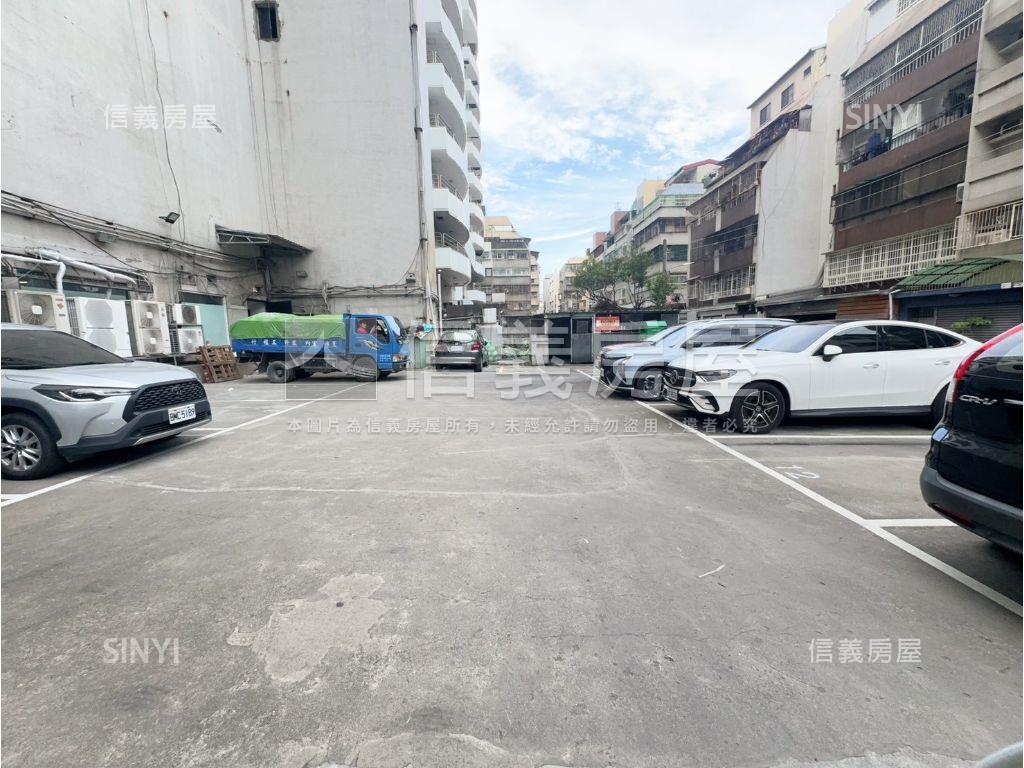 北區低總價精美電梯２房房屋室內格局與周邊環境