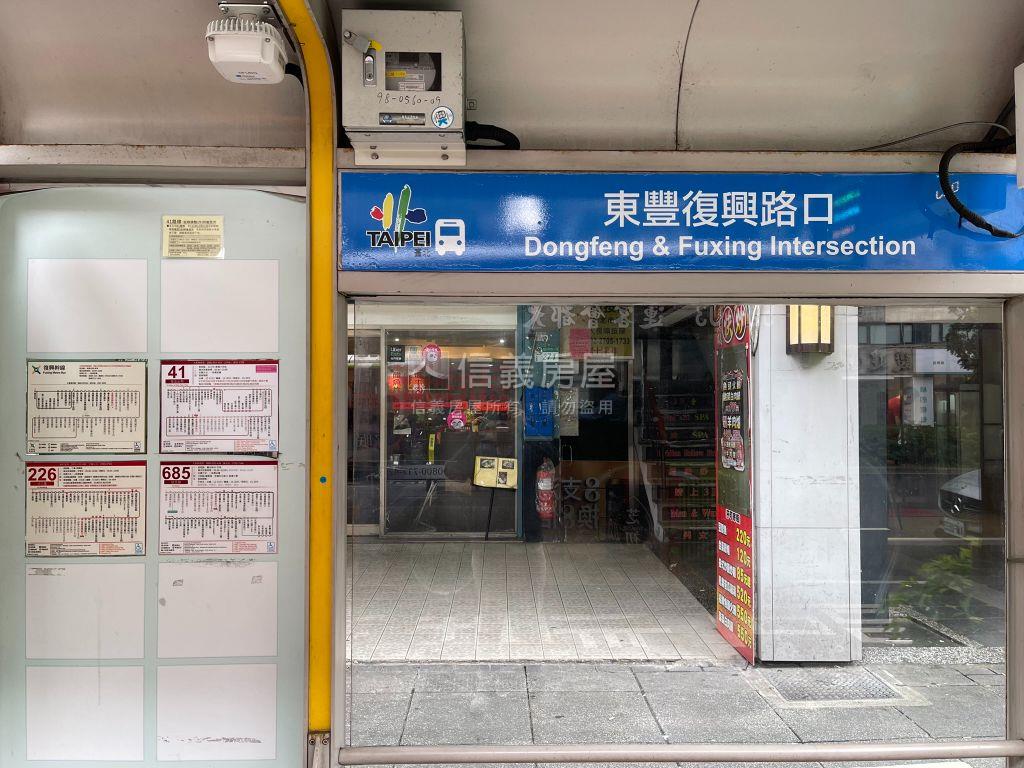附中學區電梯全天管理三衛房屋室內格局與周邊環境