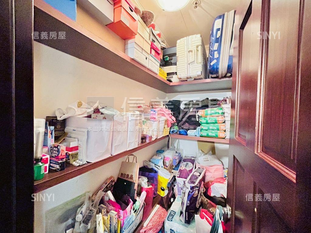采都稀有４＋１附雙車位房屋室內格局與周邊環境