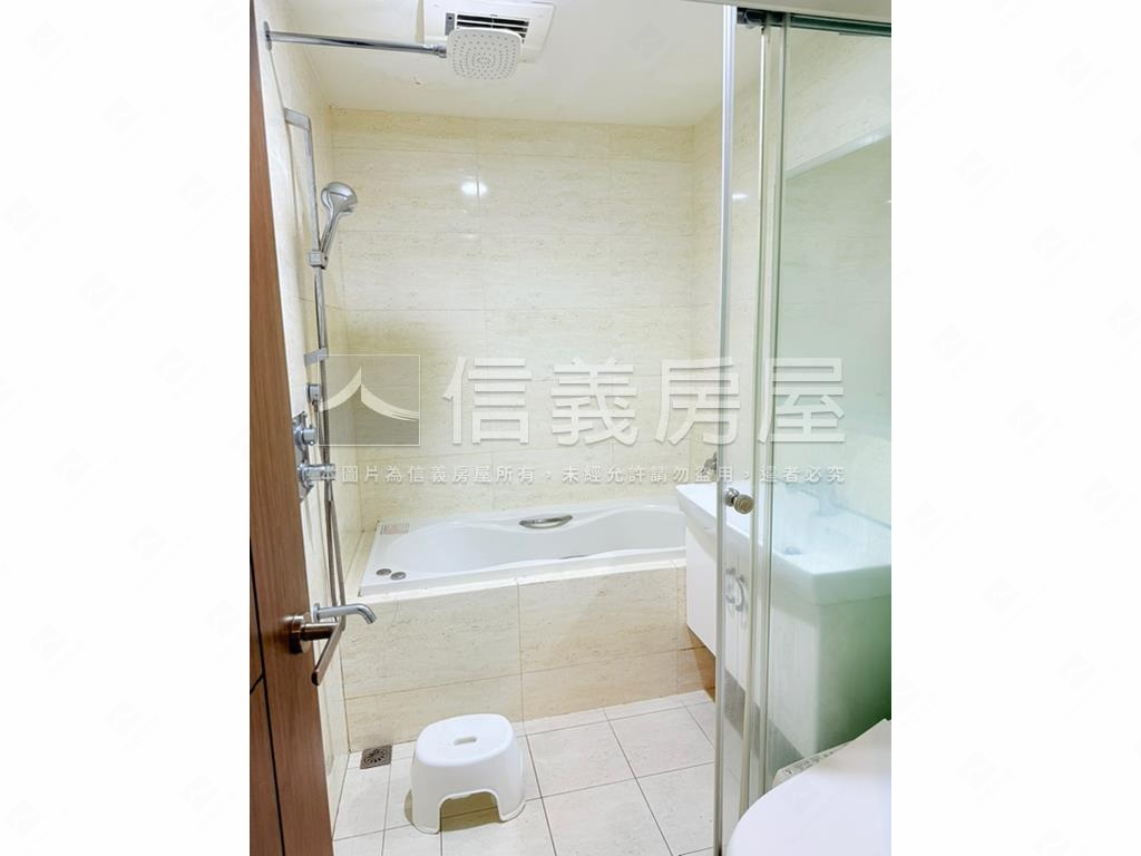 巨人外棟溫馨兩房房屋室內格局與周邊環境