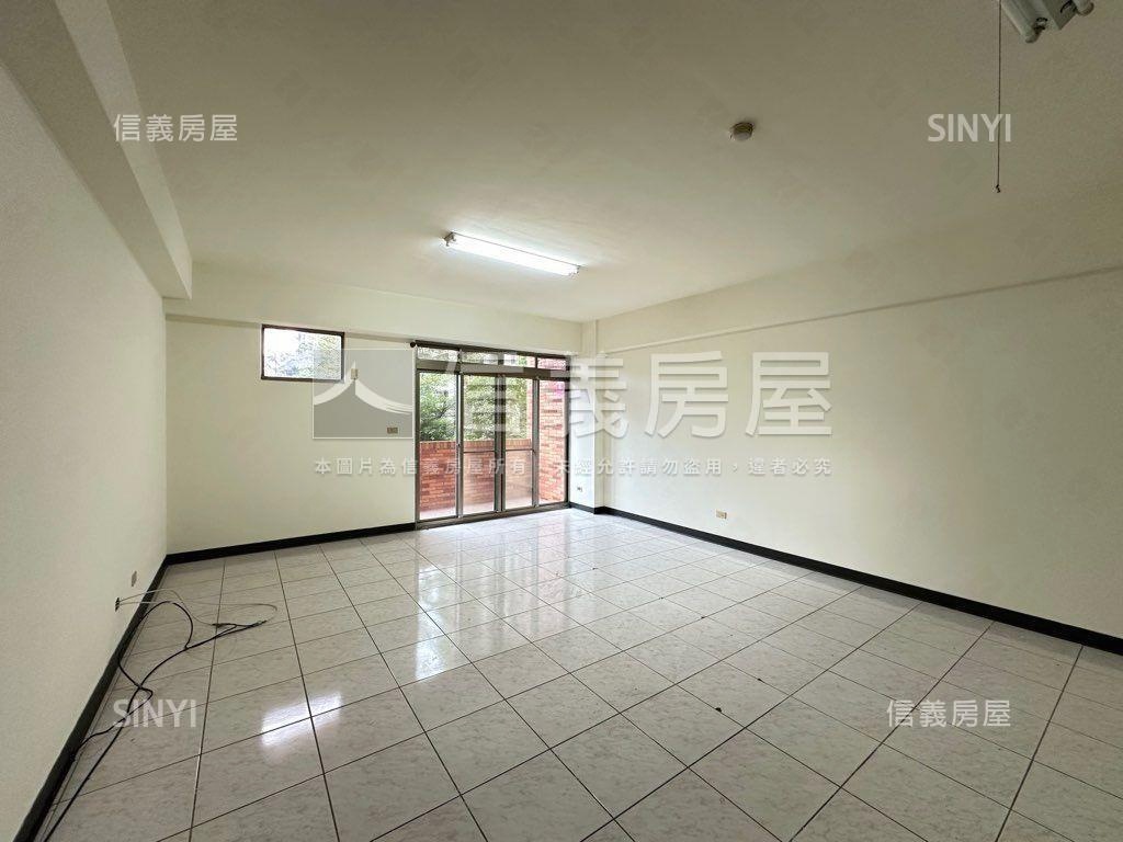 『幸福捷運』晶華四房車位房屋室內格局與周邊環境