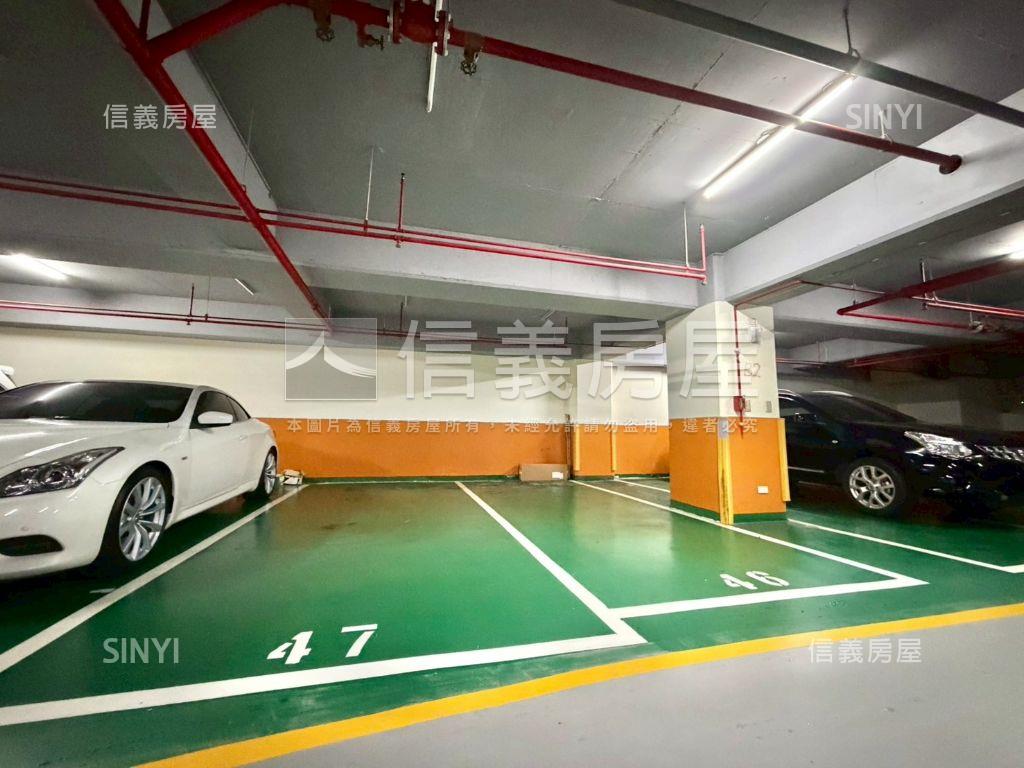 新板御賞雙車位房屋室內格局與周邊環境