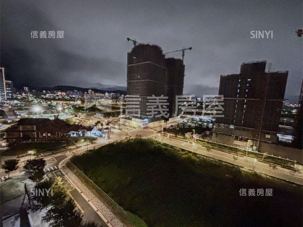 士北科福美３房車位房屋室內格局與周邊環境