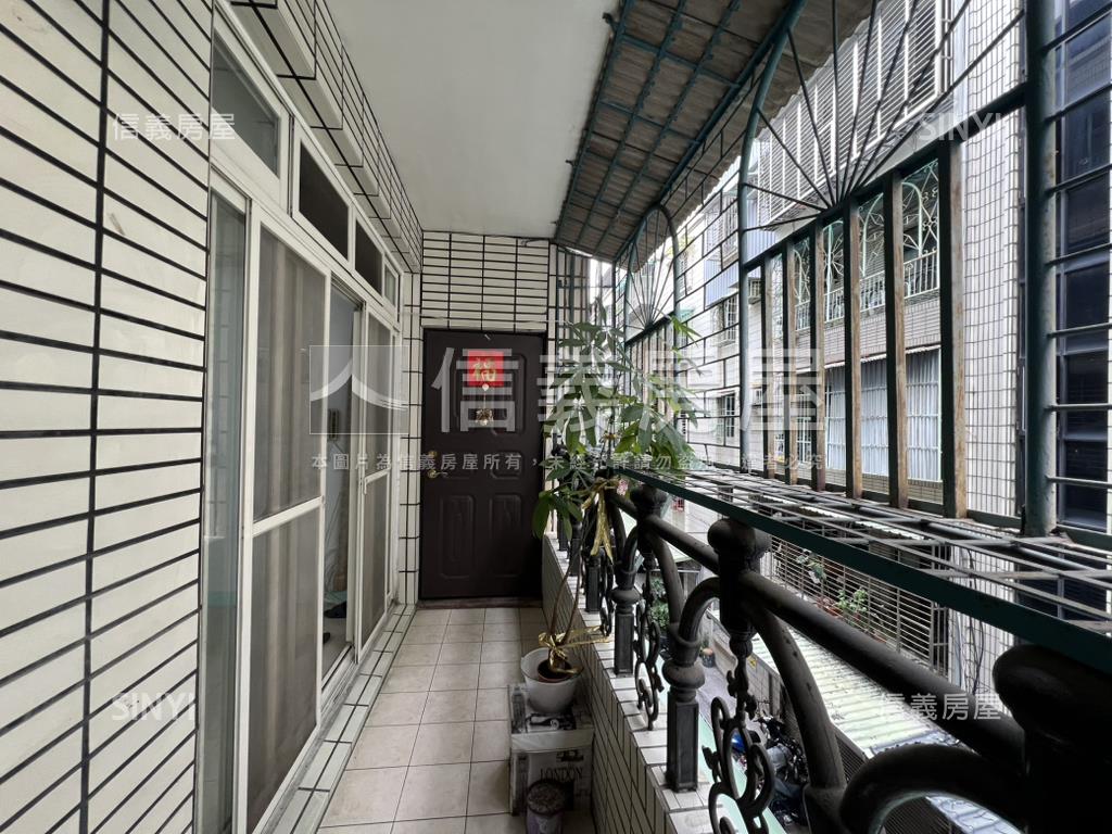 三民高中方正邊間三房房屋室內格局與周邊環境