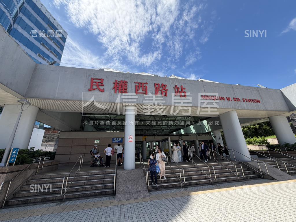 中山北路電梯方正２房房屋室內格局與周邊環境