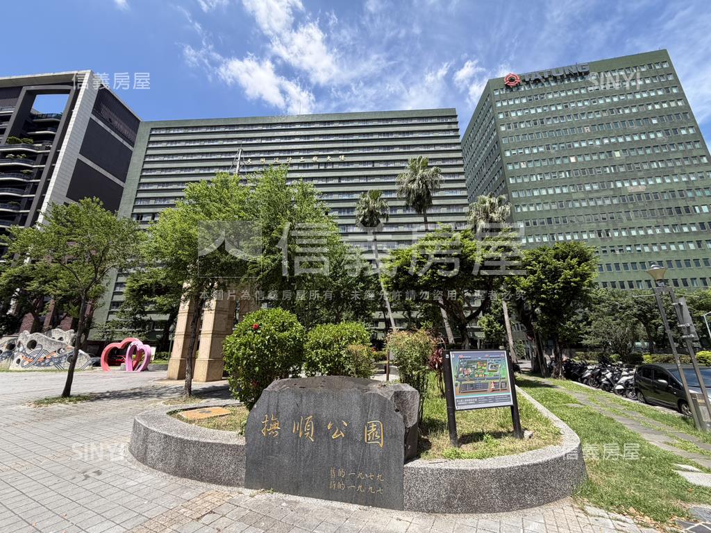 中山北路電梯方正２房房屋室內格局與周邊環境