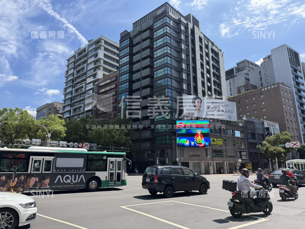 中山北路電梯方正２房房屋室內格局與周邊環境