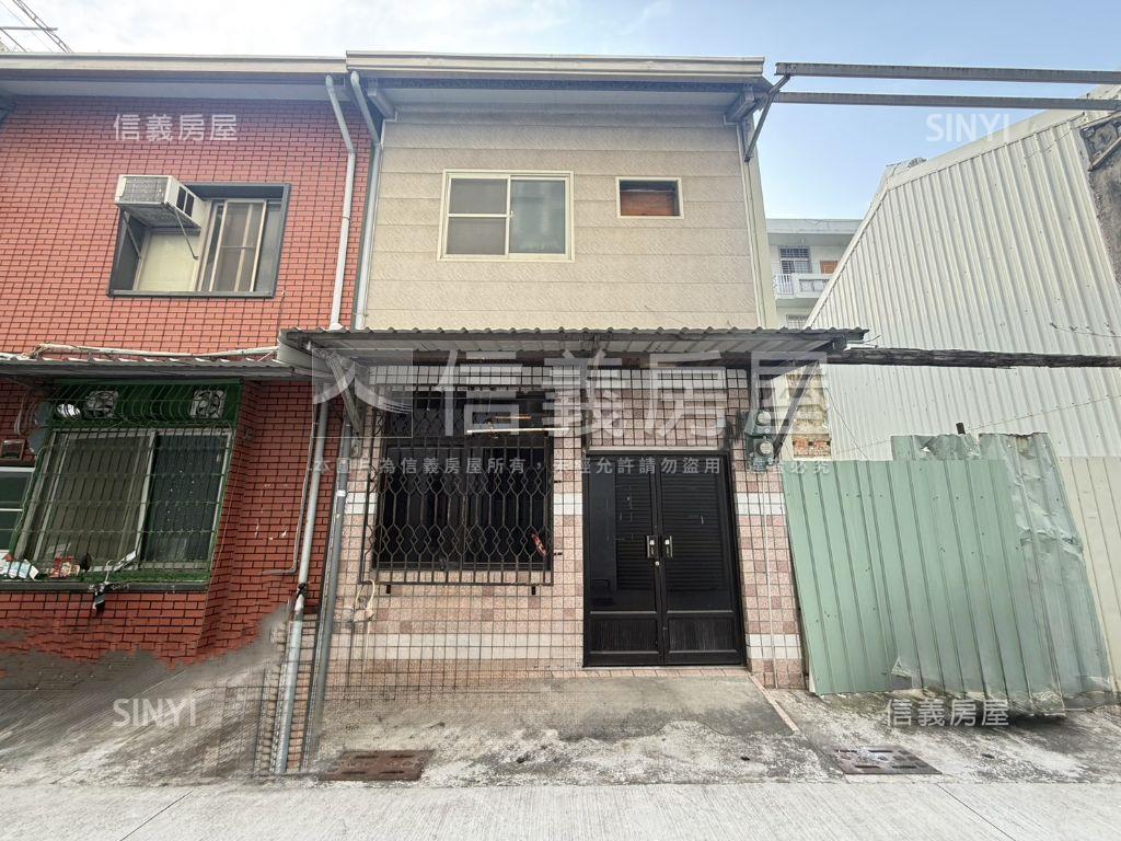 鹽埕美食旁需整理透天房屋室內格局與周邊環境