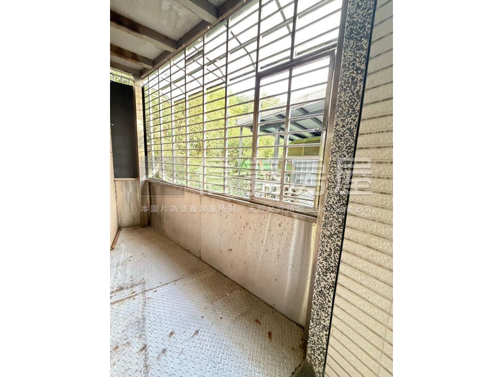 稀有釋出天頌３房車位房屋室內格局與周邊環境