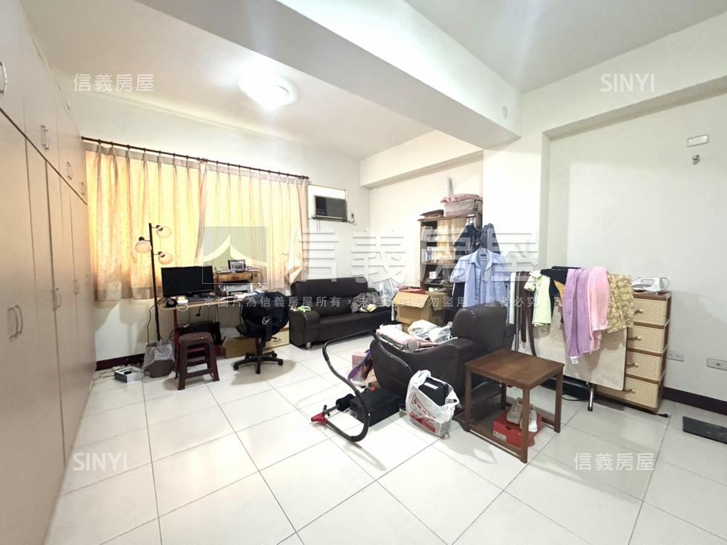 近東海商圈雙拼美墅Ａ房屋室內格局與周邊環境