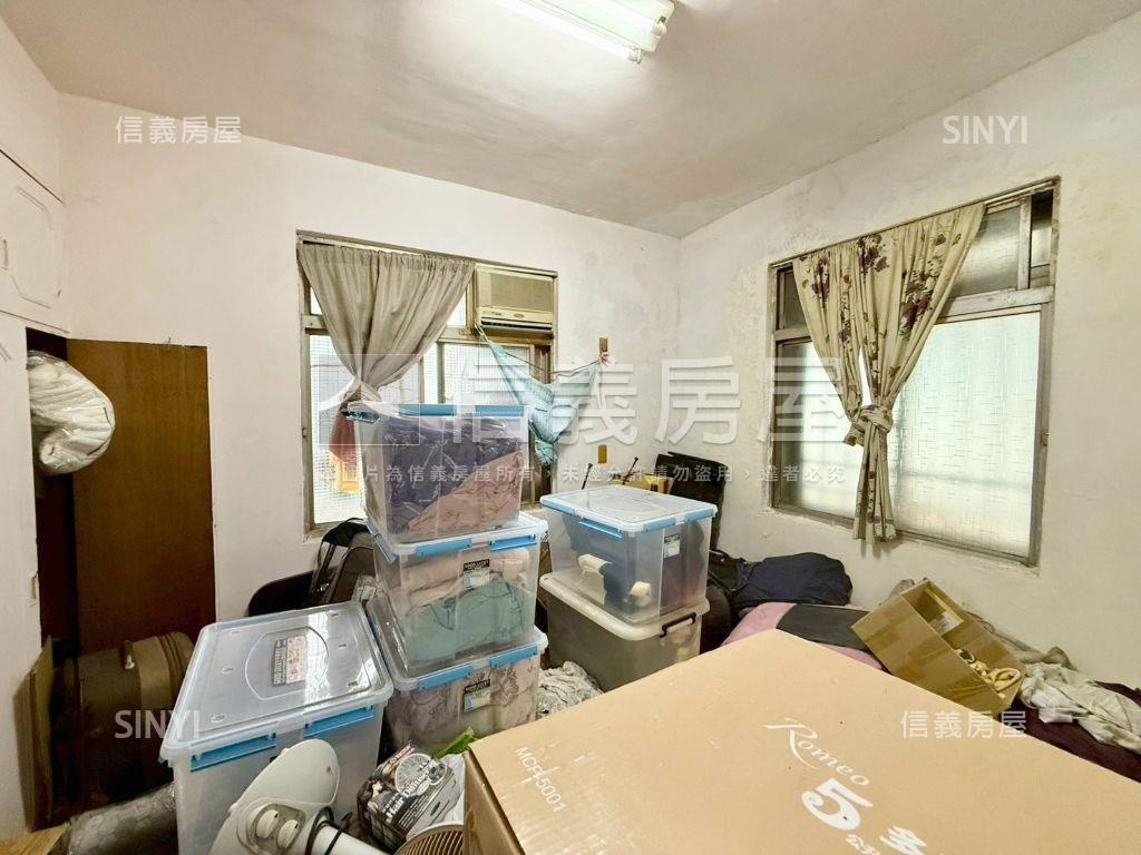 南雅方正頂樓大空間房屋室內格局與周邊環境