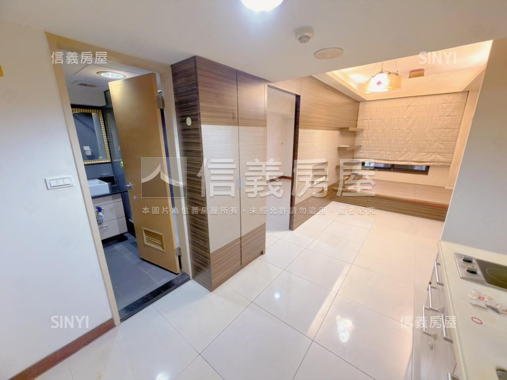 四季邊間二樓房屋室內格局與周邊環境