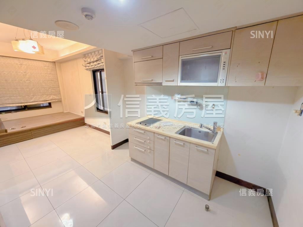 四季邊間二樓房屋室內格局與周邊環境