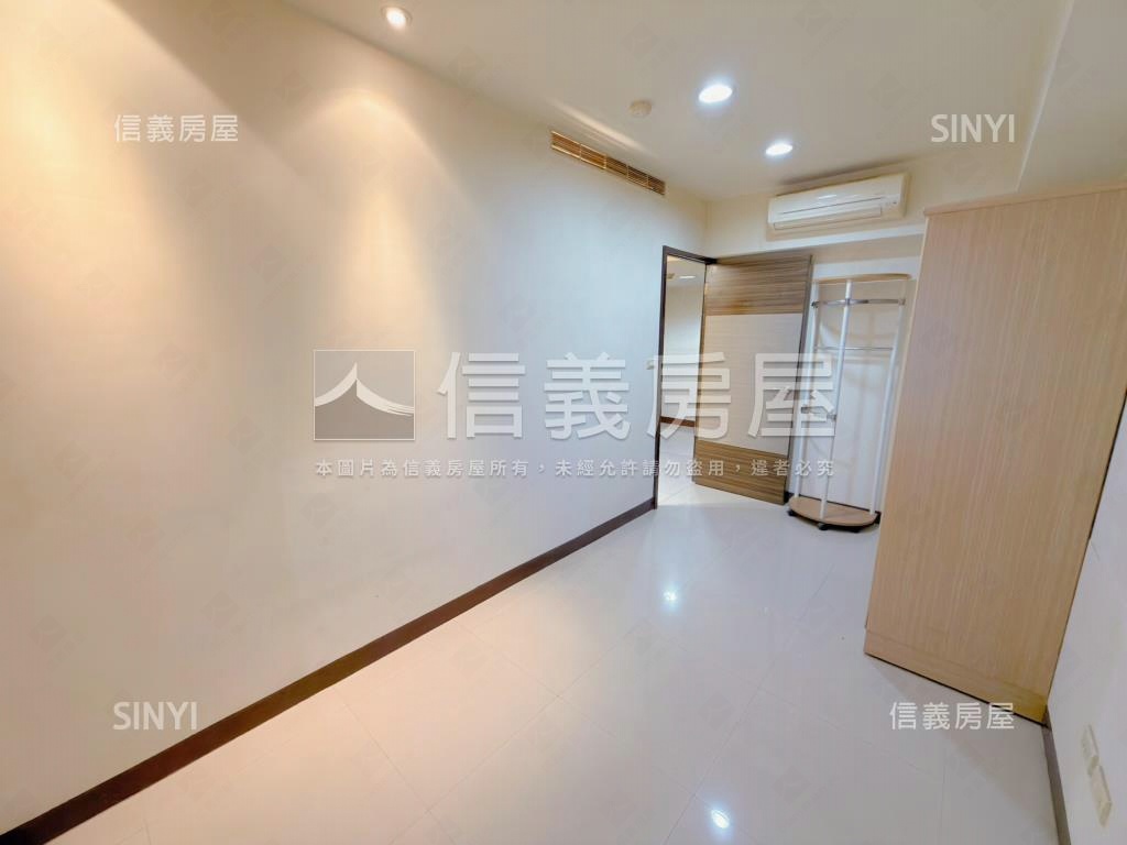 四季邊間二樓房屋室內格局與周邊環境