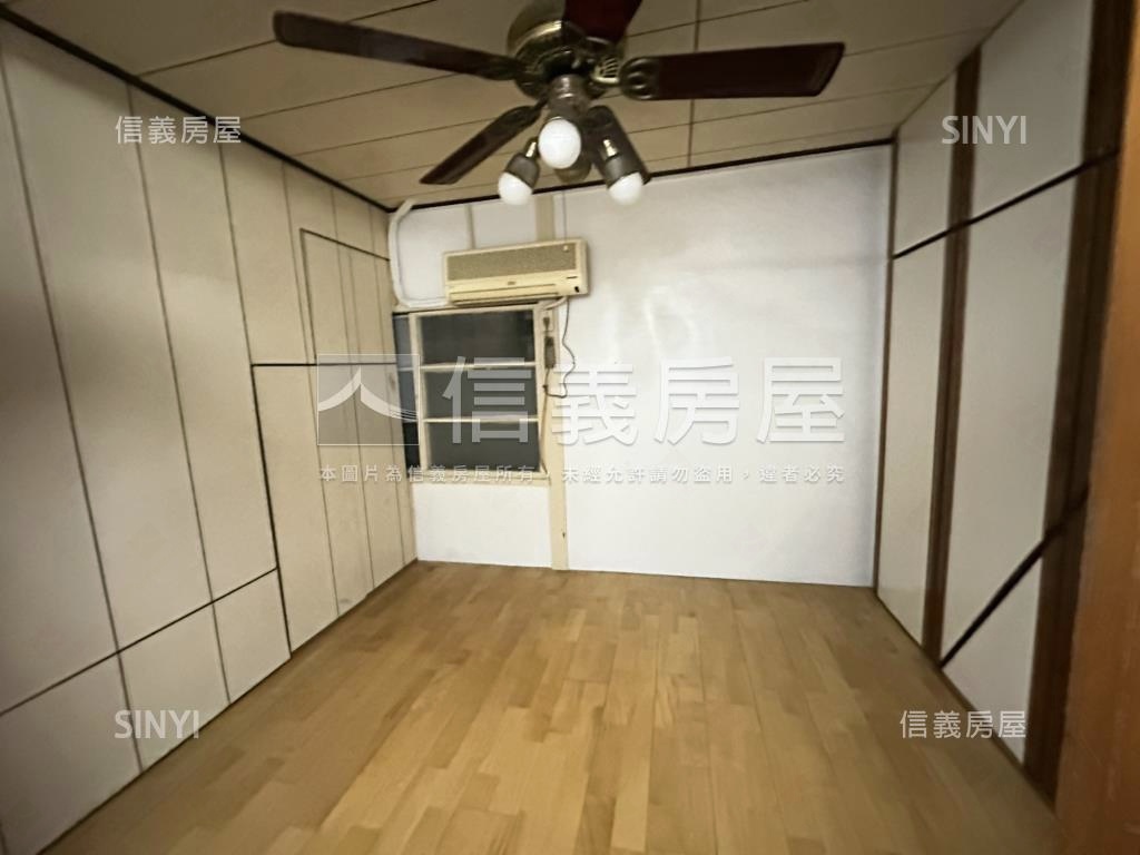 公園旁小木屋永久棟距房屋室內格局與周邊環境