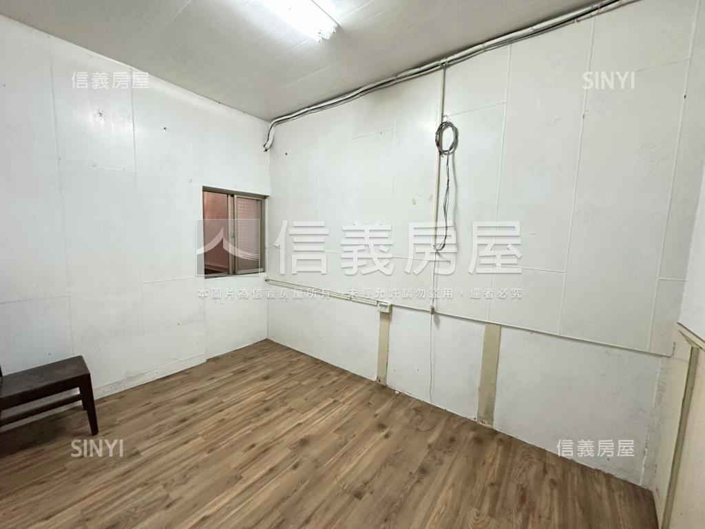 公園旁小木屋永久棟距房屋室內格局與周邊環境