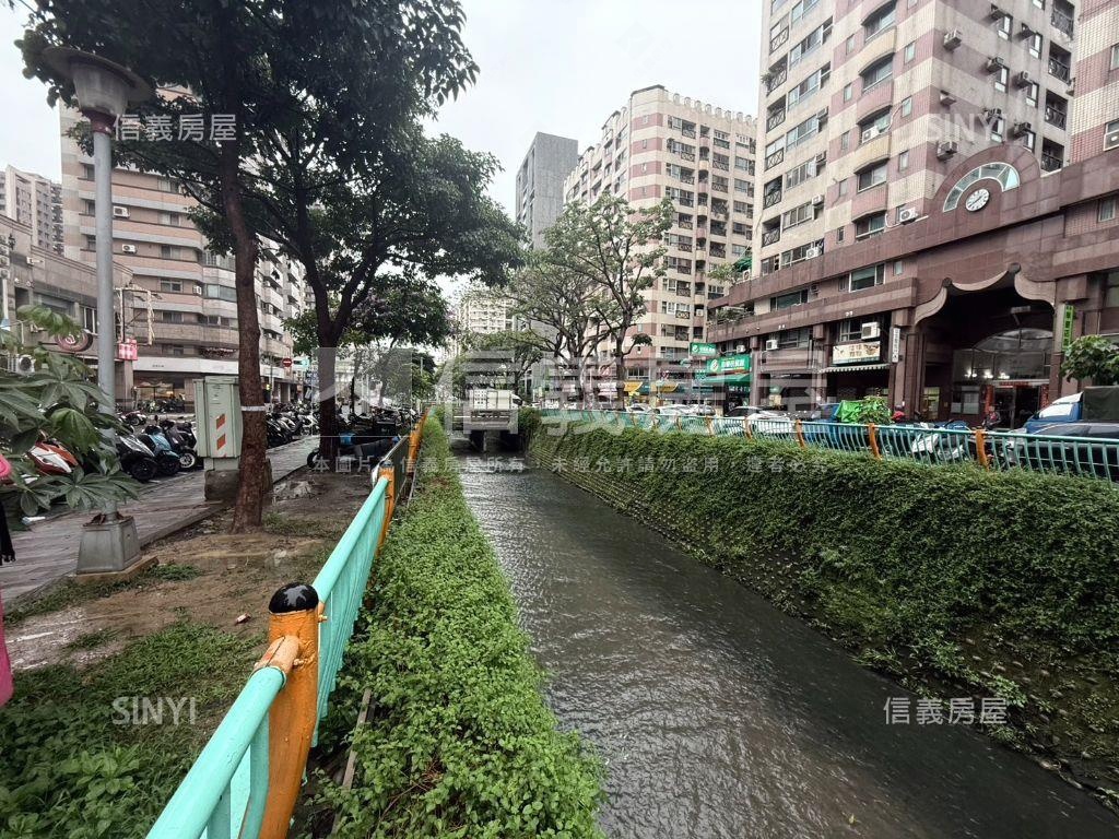 畢卡索溫馨套房房屋室內格局與周邊環境