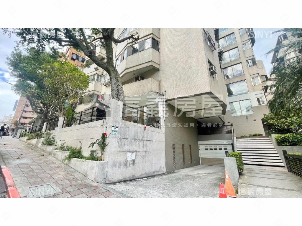 天母美校旁美華廈電梯房屋室內格局與周邊環境