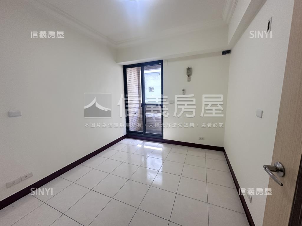 双萊寓所１＋２樓店面房屋室內格局與周邊環境