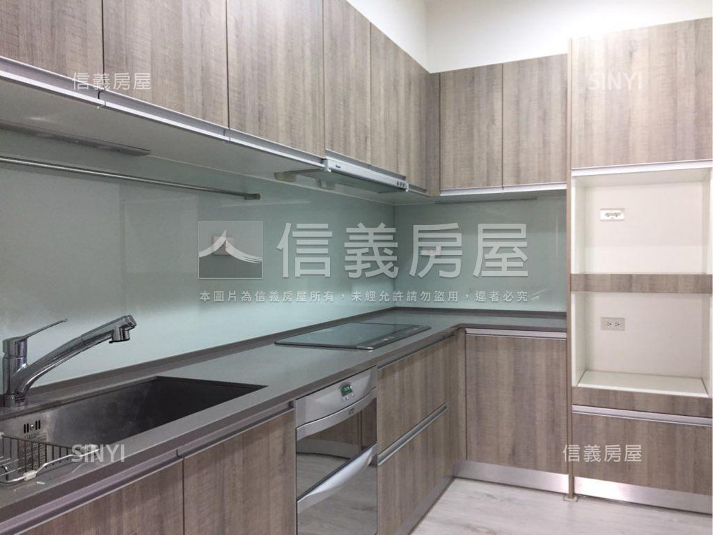 建興學區麗緻３房房屋室內格局與周邊環境