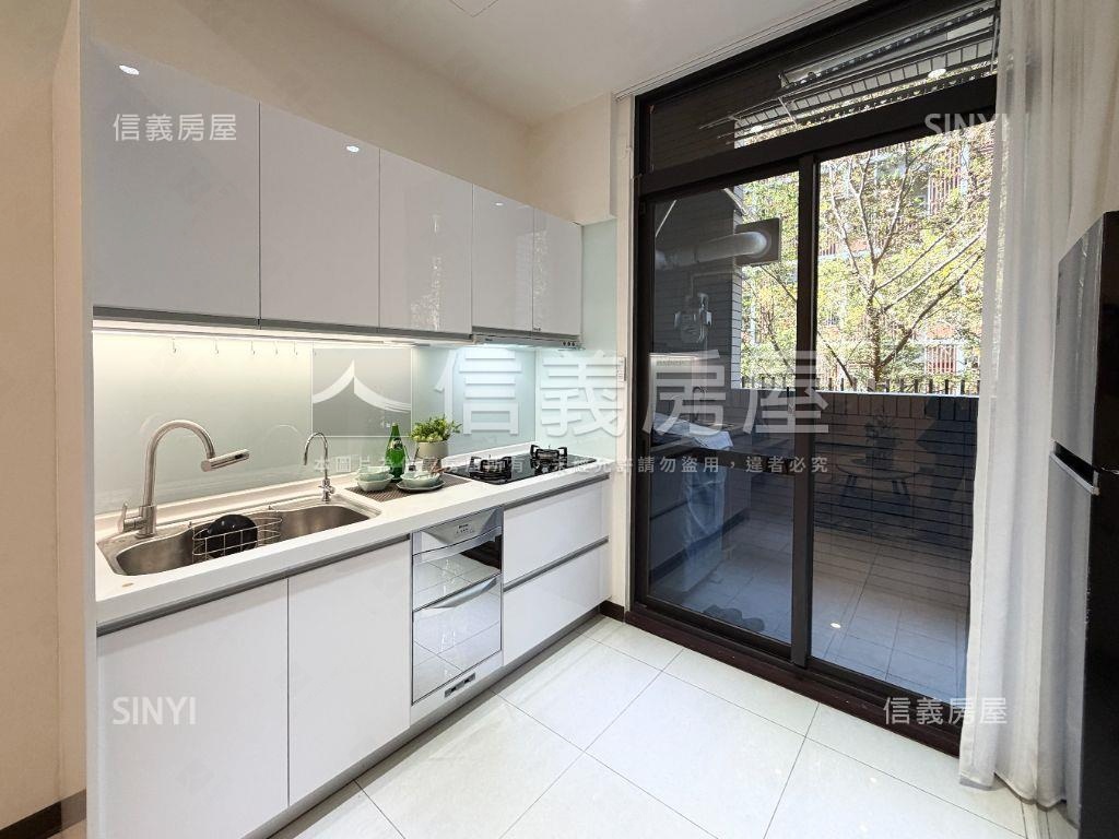 高鐵特區｜雙花園兩房平車房屋室內格局與周邊環境