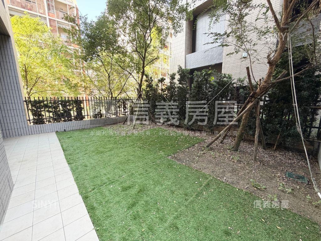 高鐵特區｜雙花園兩房平車房屋室內格局與周邊環境