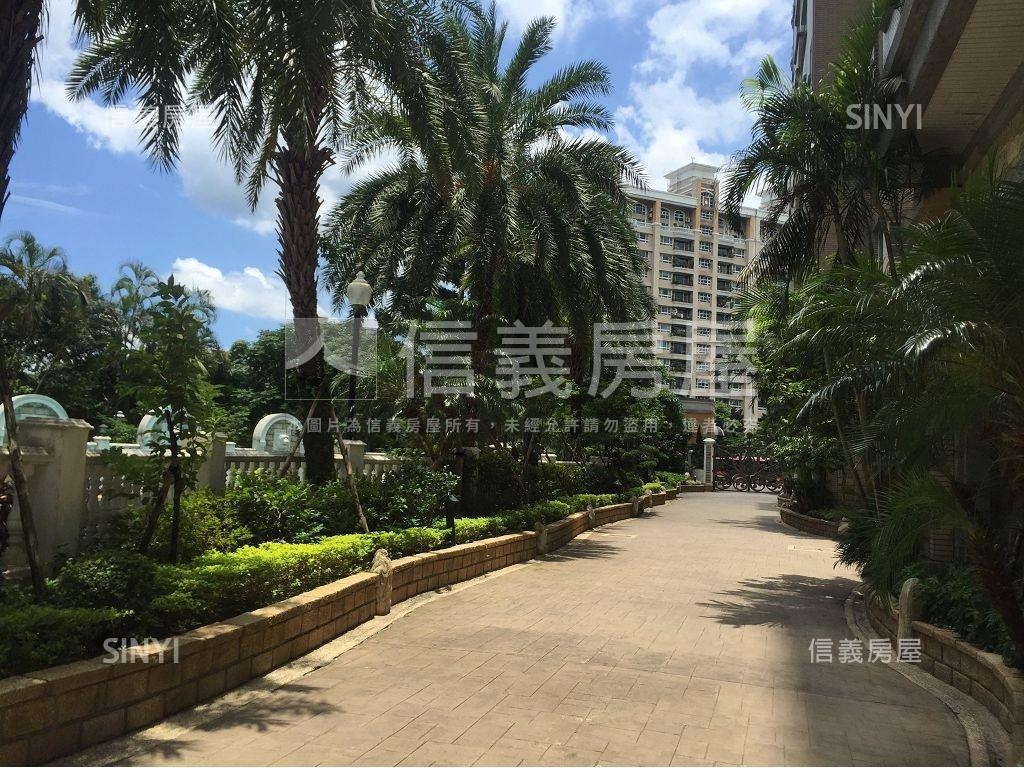 新店湯泉美地三房車位房屋室內格局與周邊環境