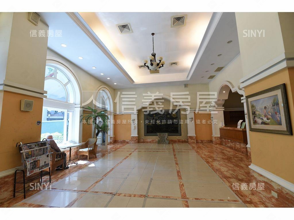 新店湯泉美地三房車位房屋室內格局與周邊環境